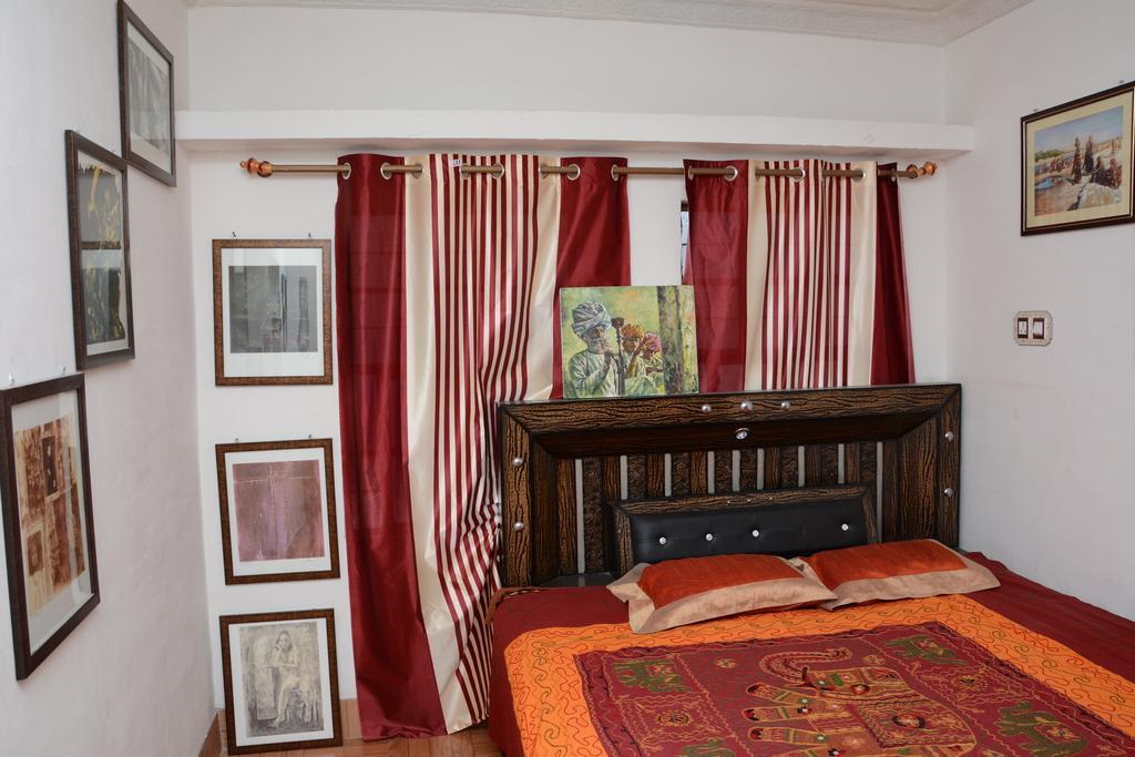 Karina Art Home Stay Bikaner Eksteriør bilde